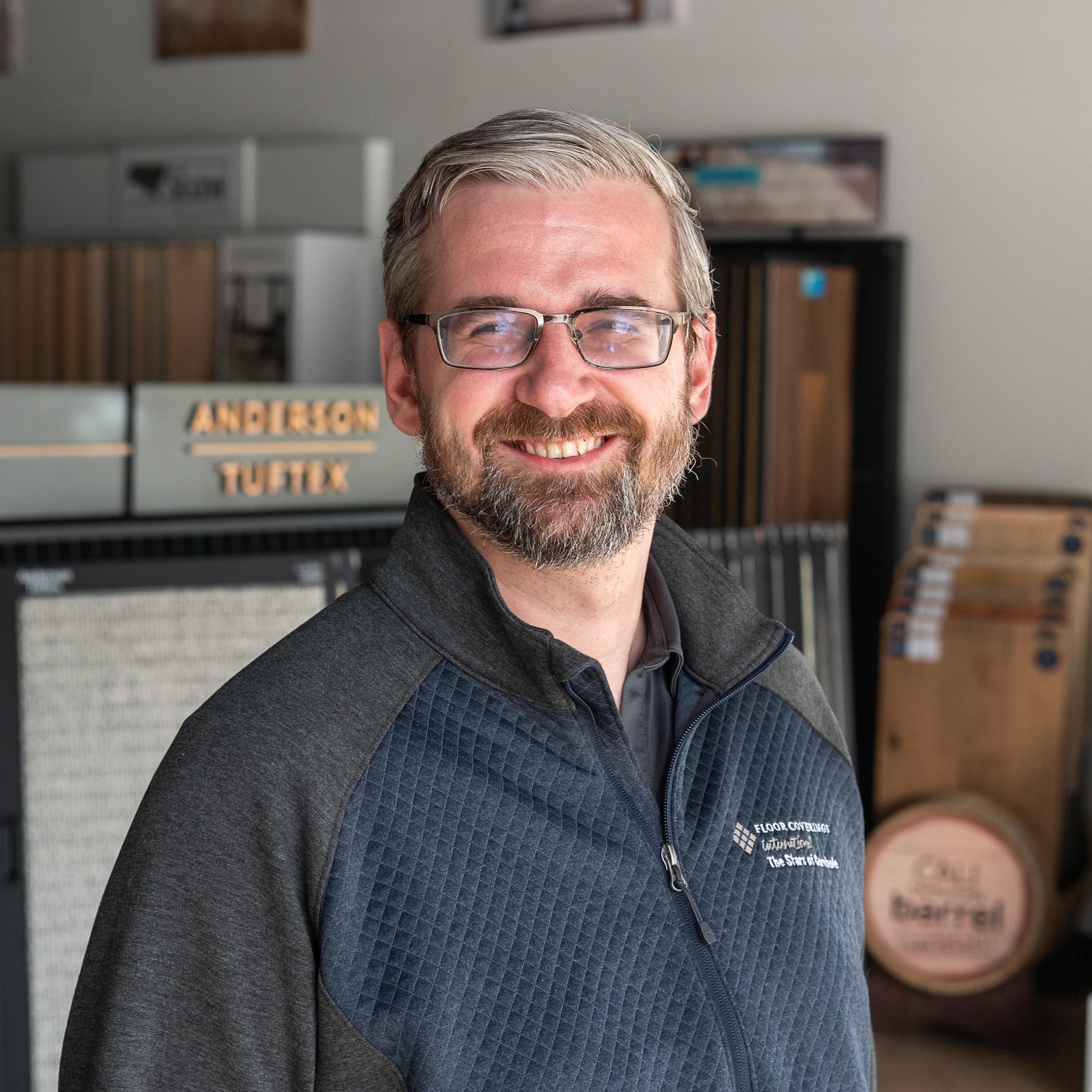 photo of Tom Rebro