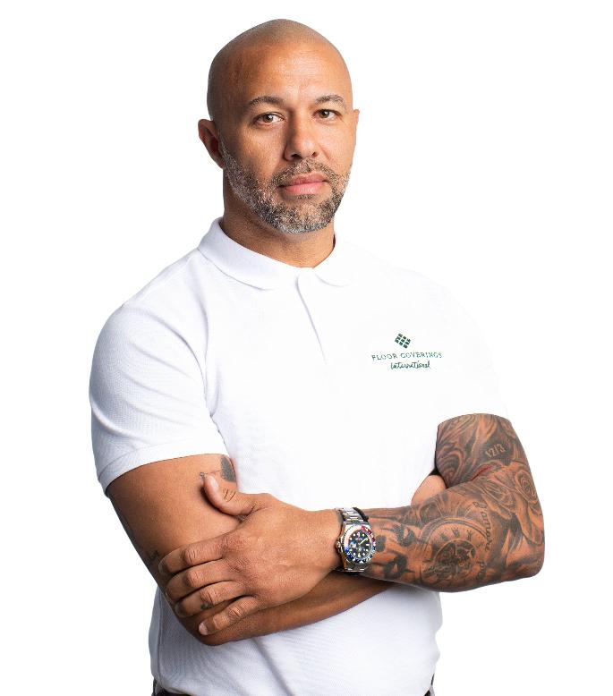 photo of Aaron Thomas