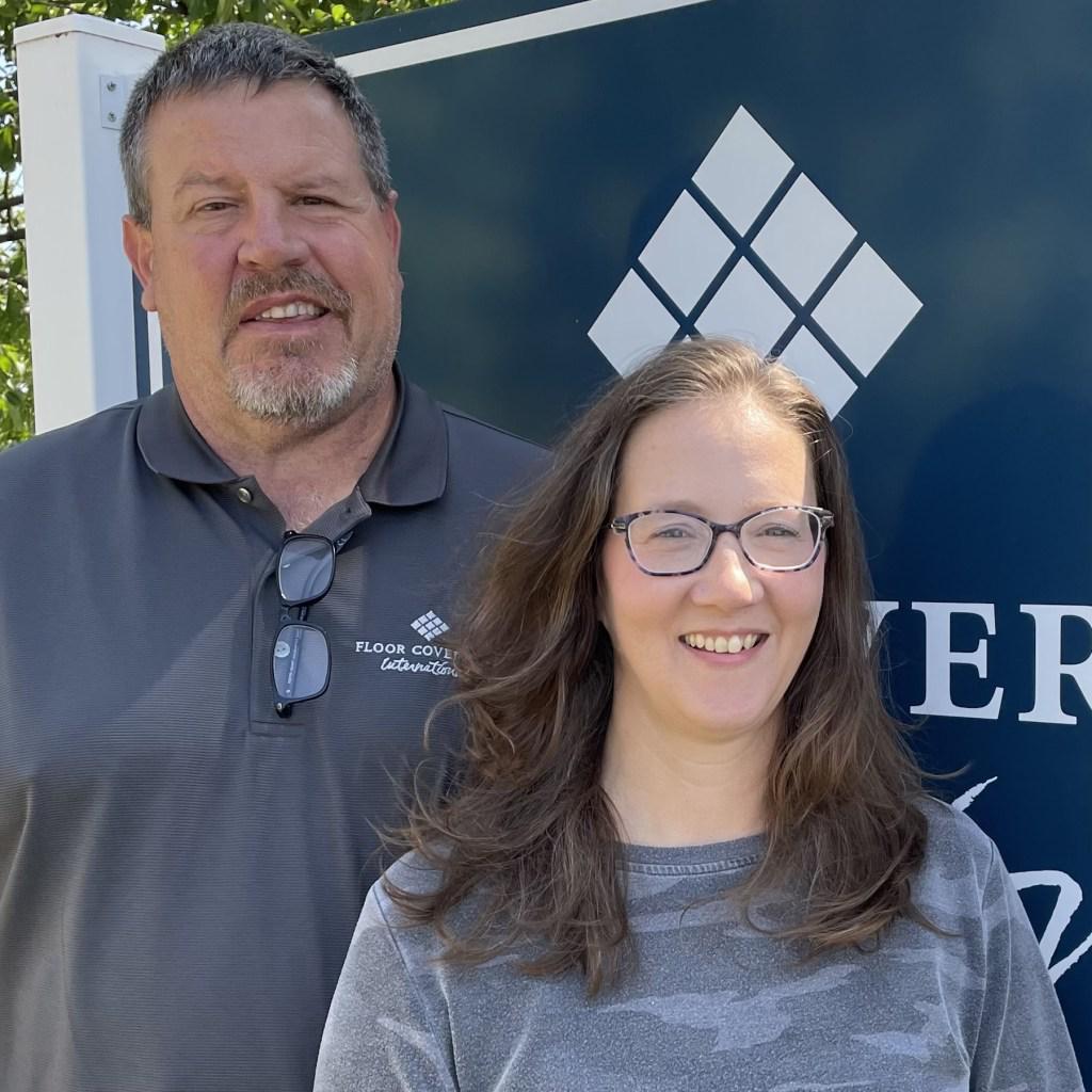 photo of John and Jen Toth 